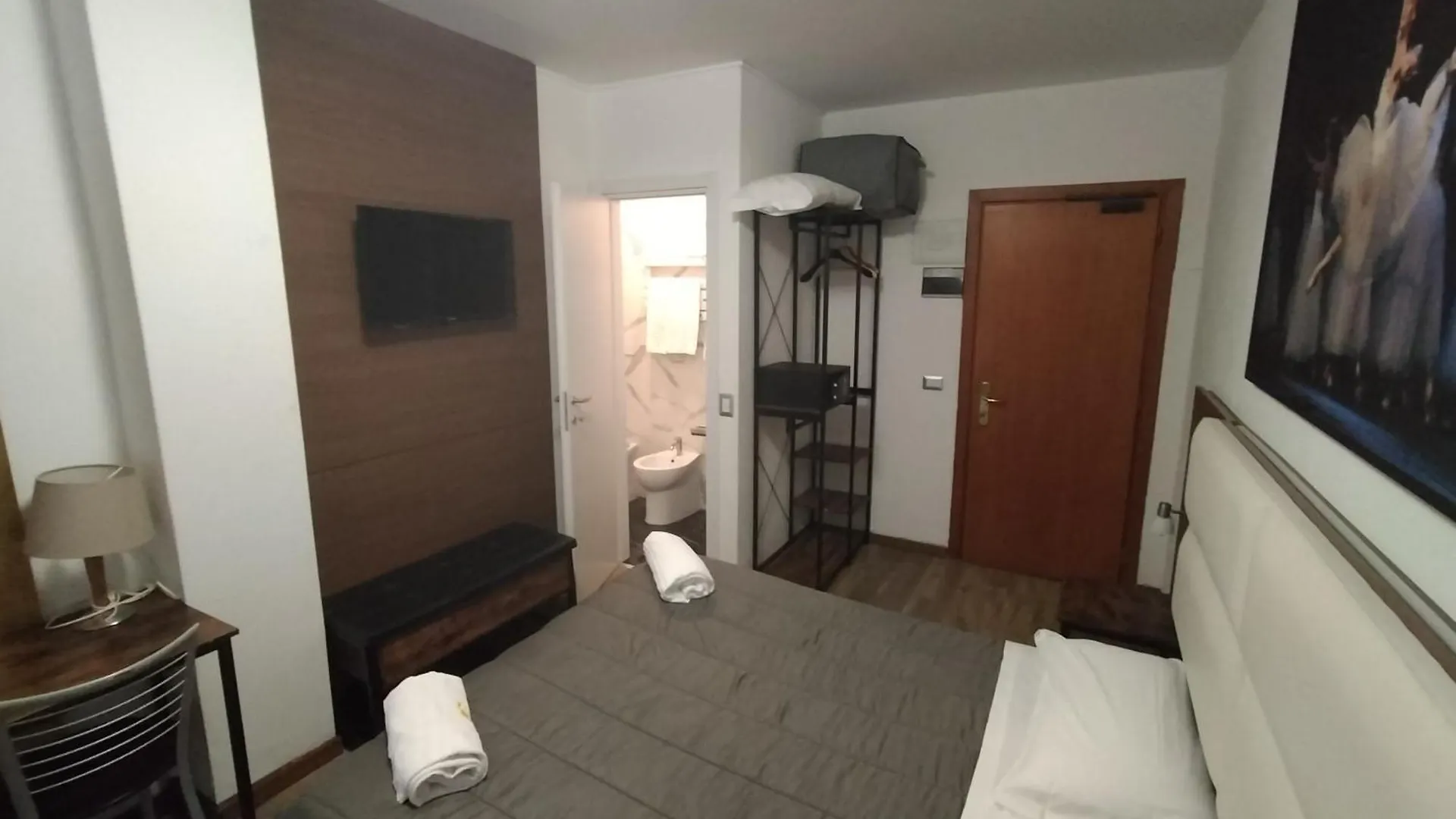 Hotel Mm Dateo Милан